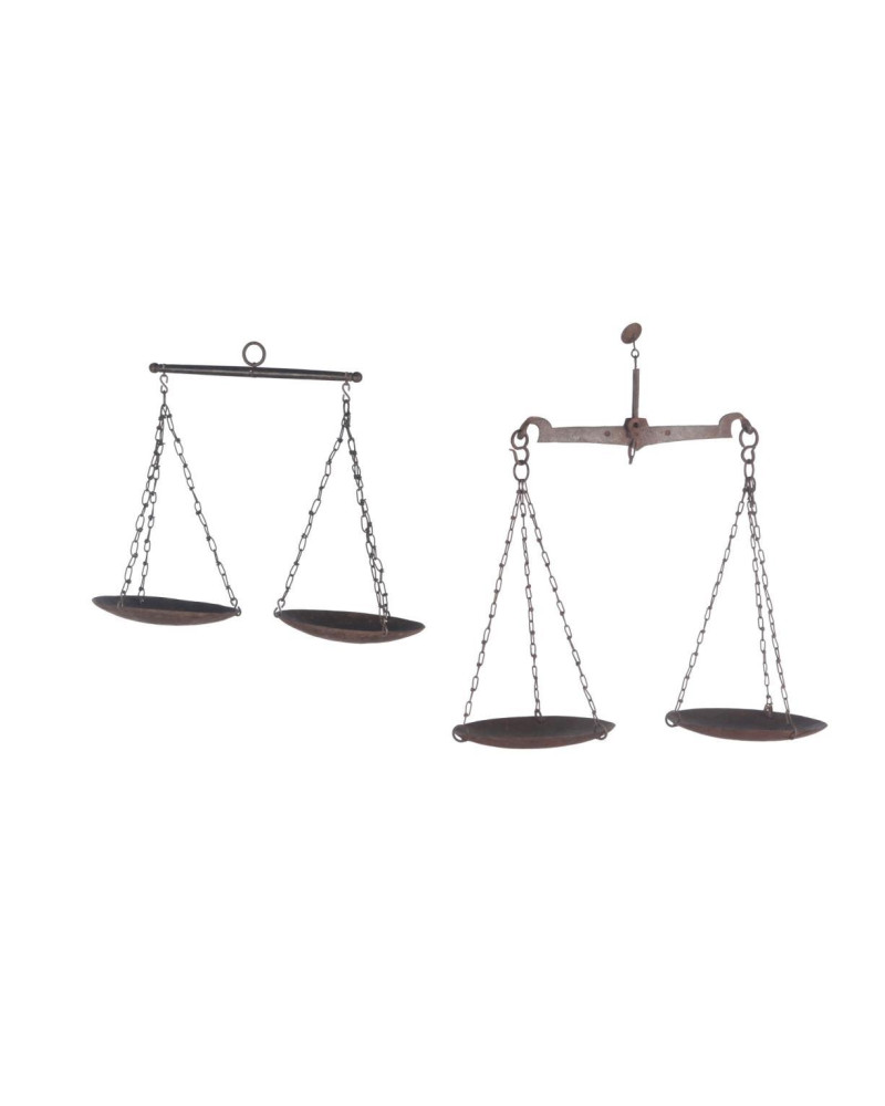 BÁSCULA DE METAL VINTAGE  35x20x3cm SURTIDAS