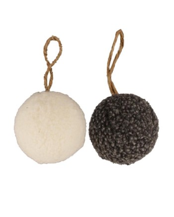 BOLA COLGANTE ROPA SURTIDAS  Ø9 CM